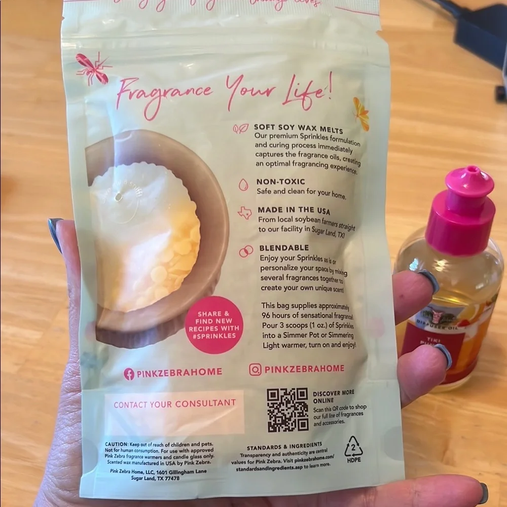 Pink Zebra Insect Repellent and Tiki Punch Set - Picture 9 of 9